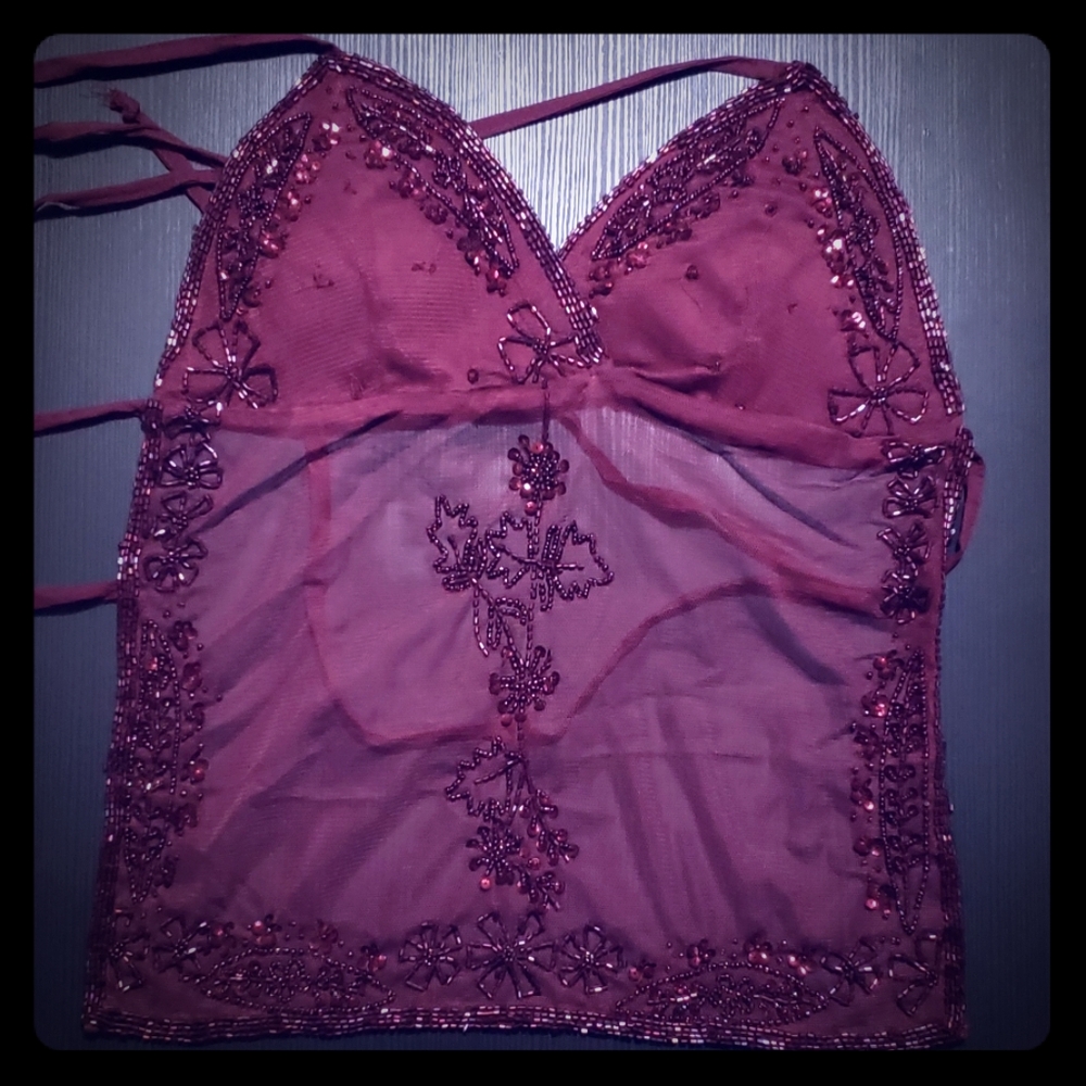 Backless halter top maroon